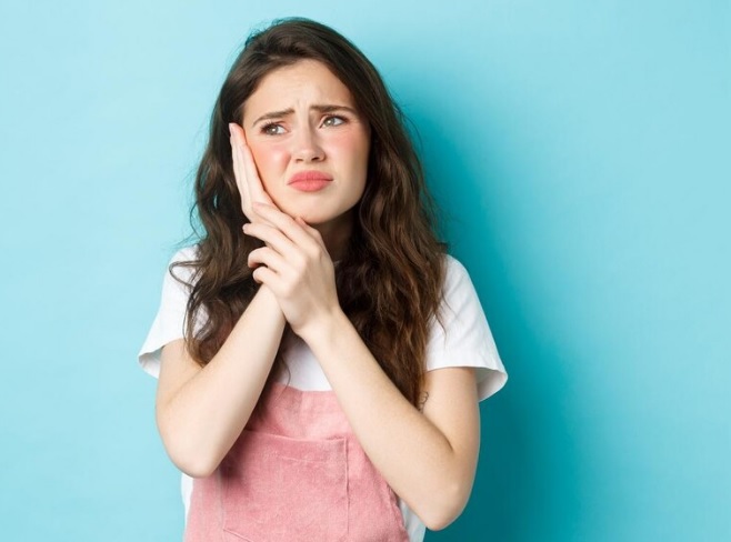 Jak reagować na nagłe podrażnienia w obrębie jamy ustnej?